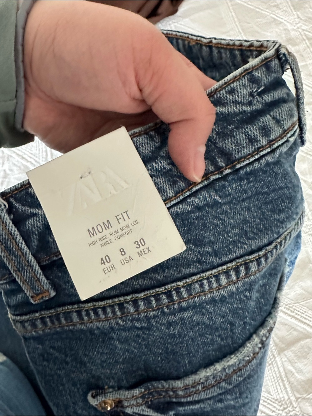 Zara Women’s Straight Jeans in Denim - Picture 7 of 8